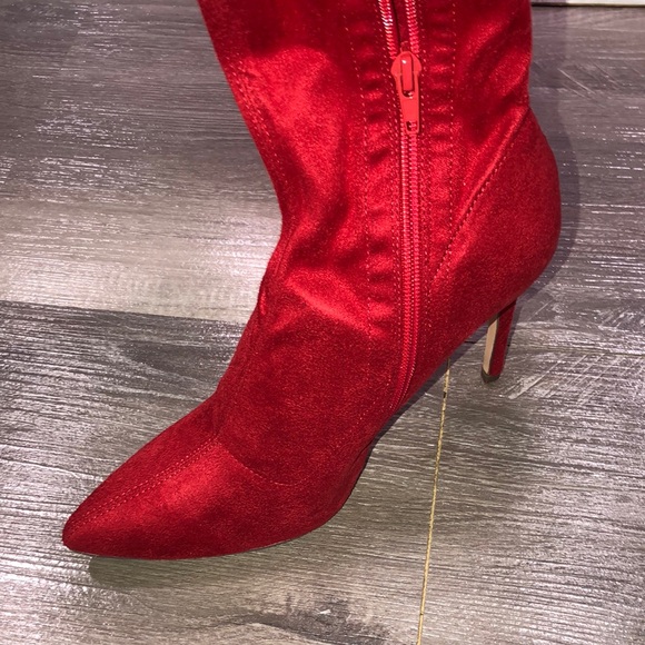 Fashion Nova Gisele Red Suede Stiletto Heeled Boots Some Stretch New - Picture 7 of 8